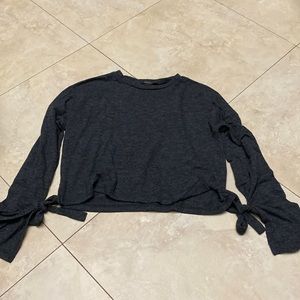 Grey/Black Forever 21 long sleeve shirt